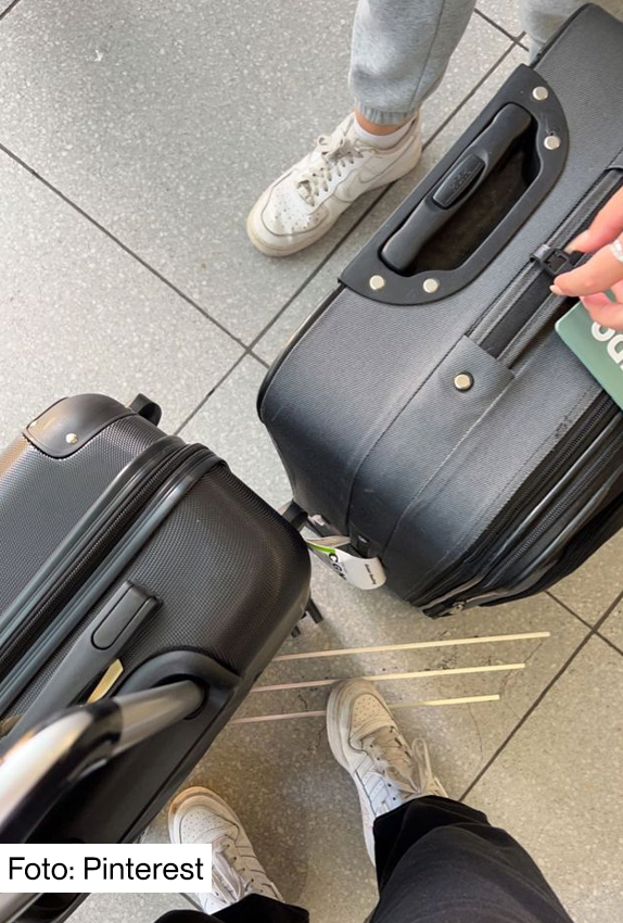 maleta negra para viajes